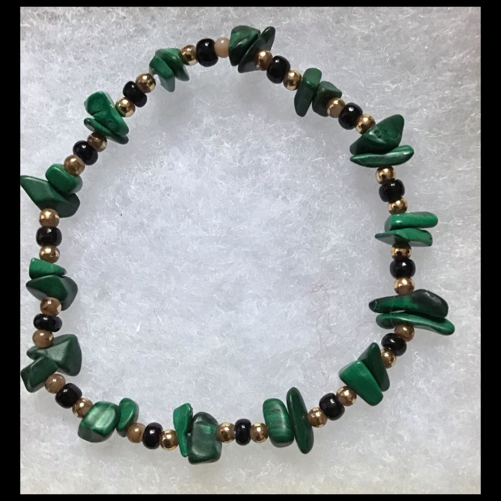 Handcrafted 7” Green Stone and Beaded Stretch Bracelet